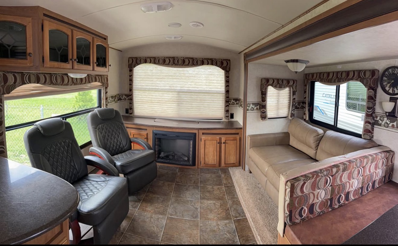 
								2012 Crossroads Sunset Trail ST29RL full									